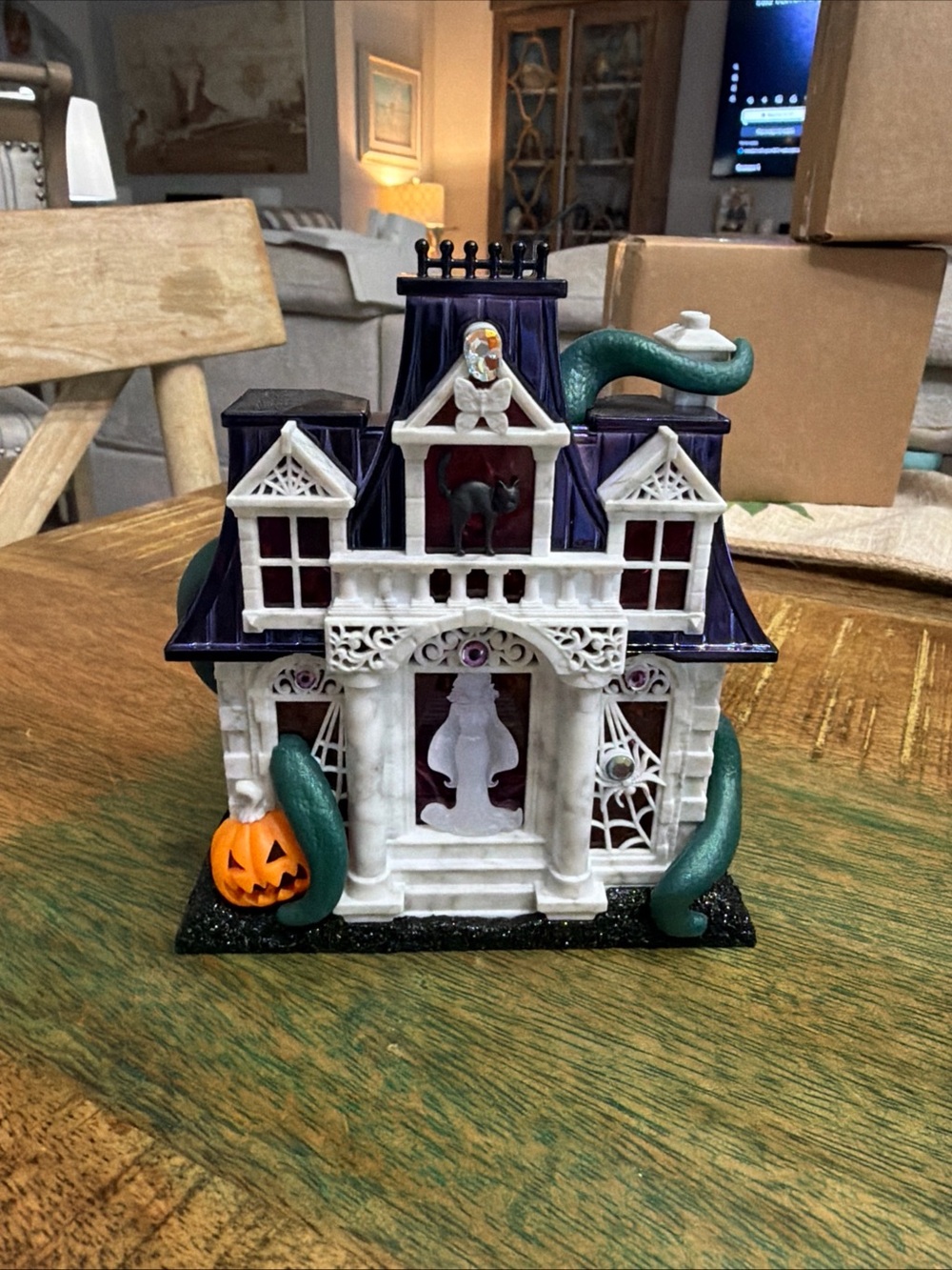 Bath & Body Works Chateau Wallflowers TRI-Projector - Haunted House NEW! - Picture 12 of 13
